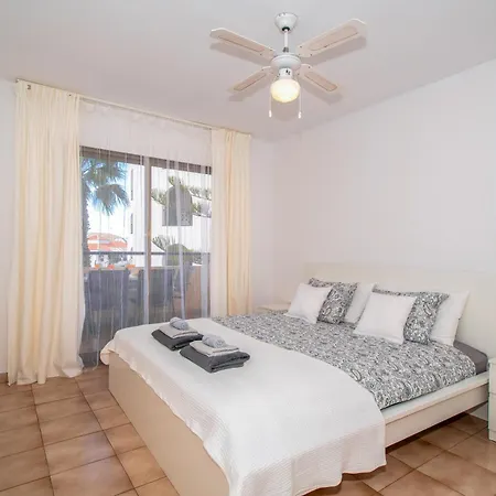 Apartman Patricie With Heated Pool *
