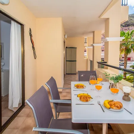 Apartamento Patricie With Heated Pool