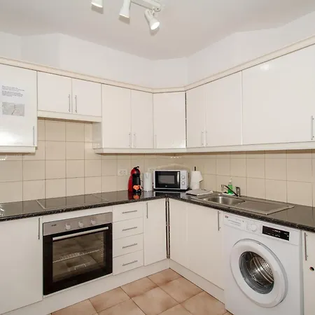 Apartamento Patricie With Heated Pool